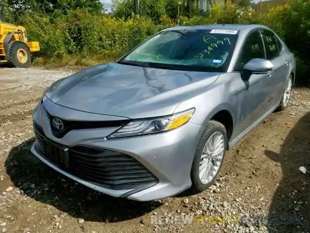 2 Photograph of a damaged car 4T1B21HK8KU010040 TOYOTA CAMRY 2019