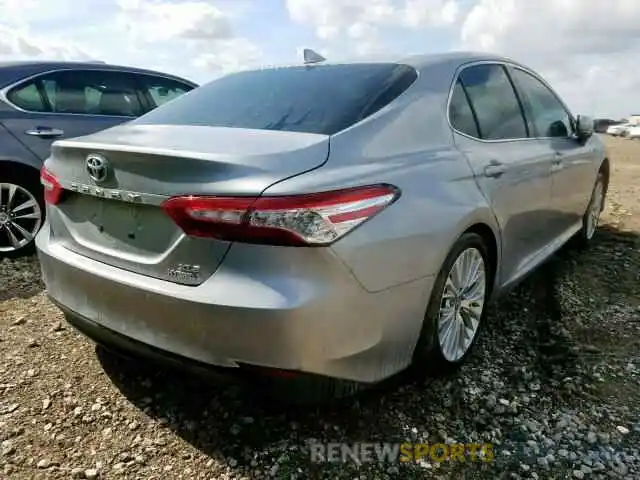 4 Фотография поврежденного автомобиля 4T1B21HK8KU010040 TOYOTA CAMRY 2019