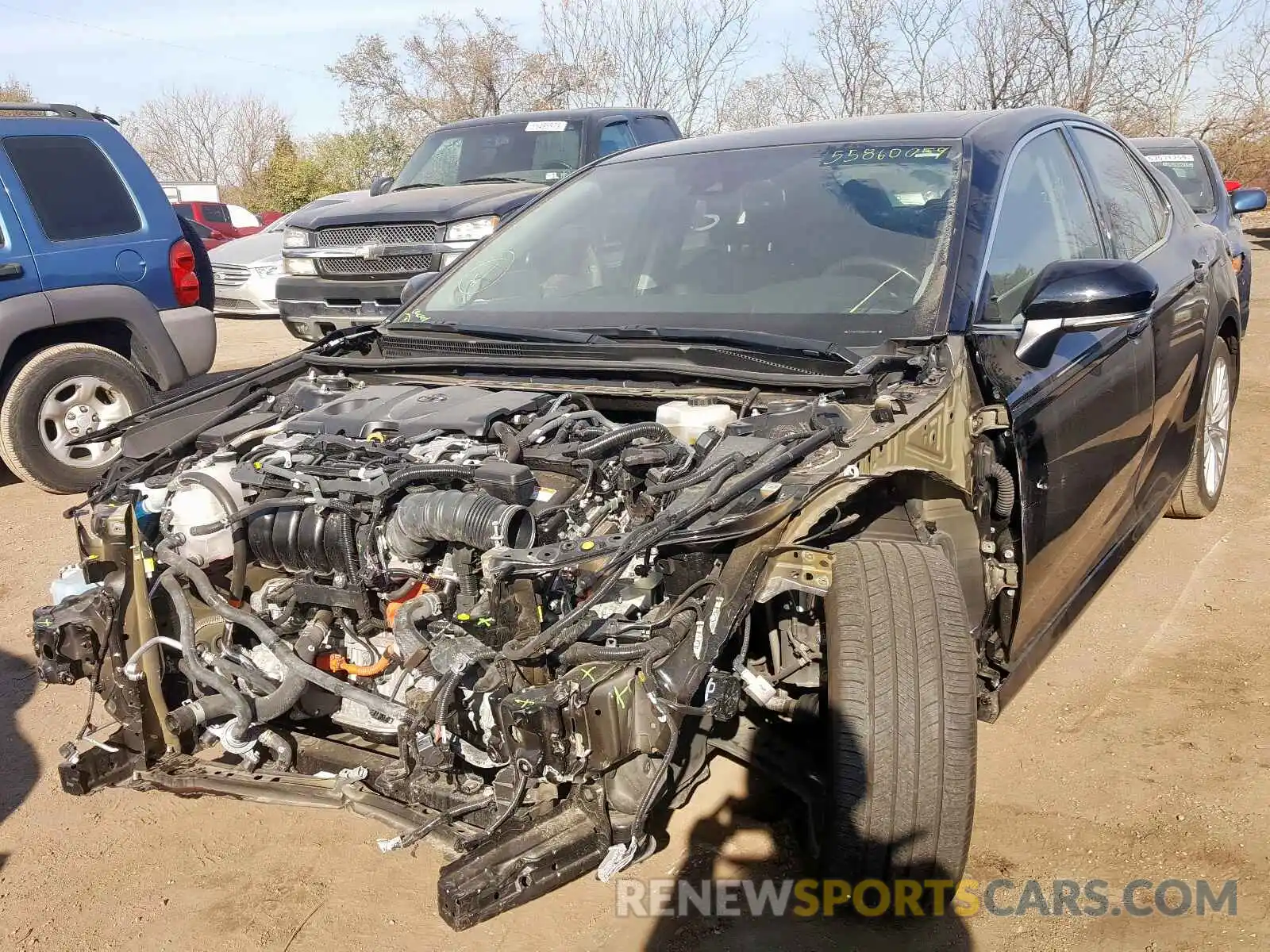 2 Photograph of a damaged car 4T1B21HK8KU011687 TOYOTA CAMRY 2019