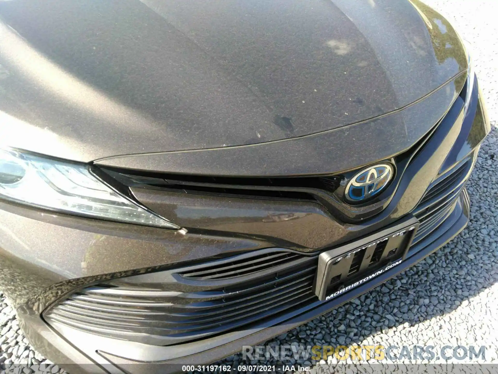 6 Photograph of a damaged car 4T1B21HK8KU013102 TOYOTA CAMRY 2019