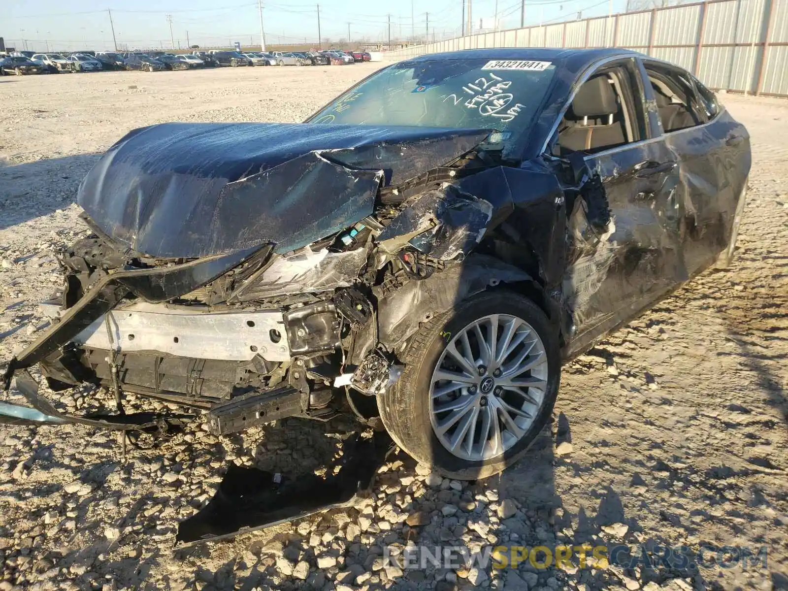 2 Photograph of a damaged car 4T1B21HK8KU513602 TOYOTA CAMRY 2019