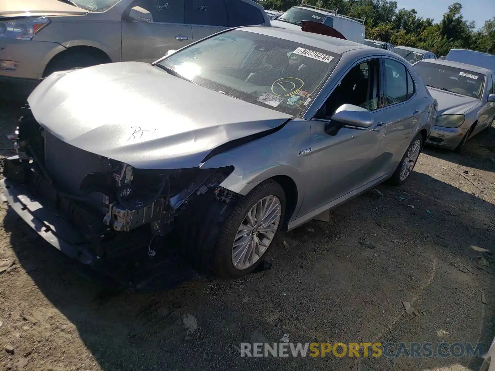 2 Photograph of a damaged car 4T1B21HK8KU519612 TOYOTA CAMRY 2019