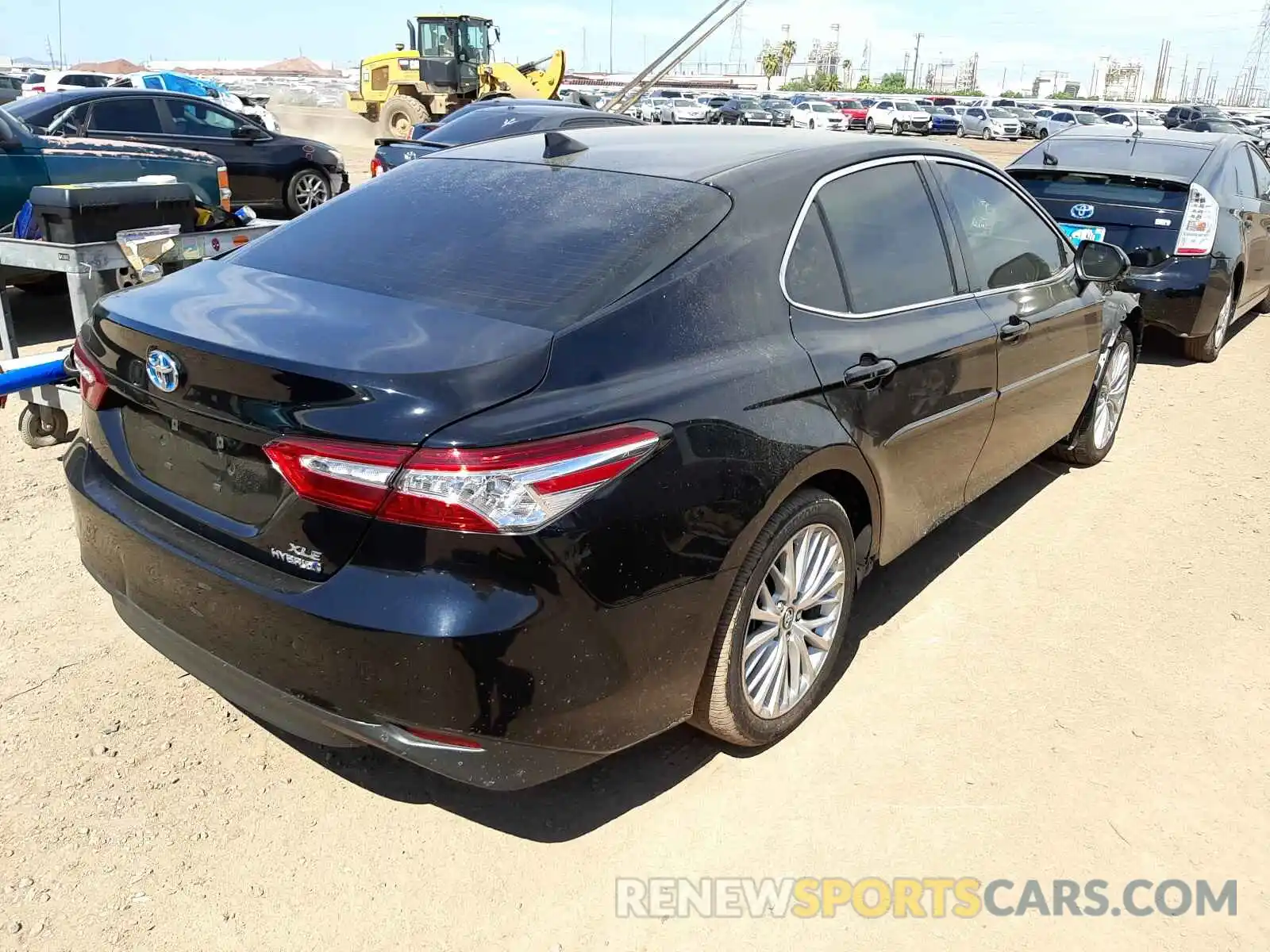 4 Photograph of a damaged car 4T1B21HK9KU010399 TOYOTA CAMRY 2019