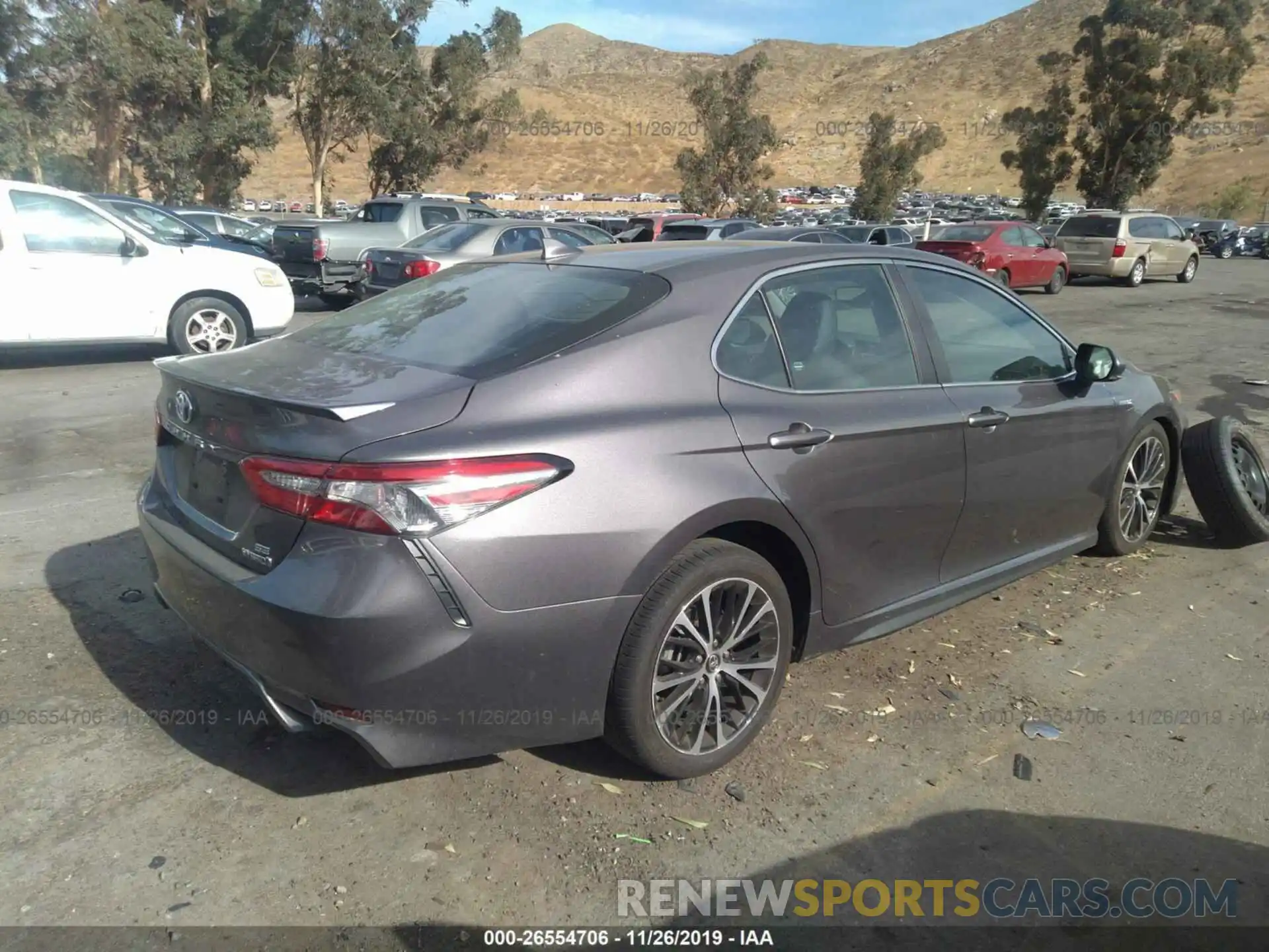 4 Photograph of a damaged car 4T1B21HK9KU011598 TOYOTA CAMRY 2019