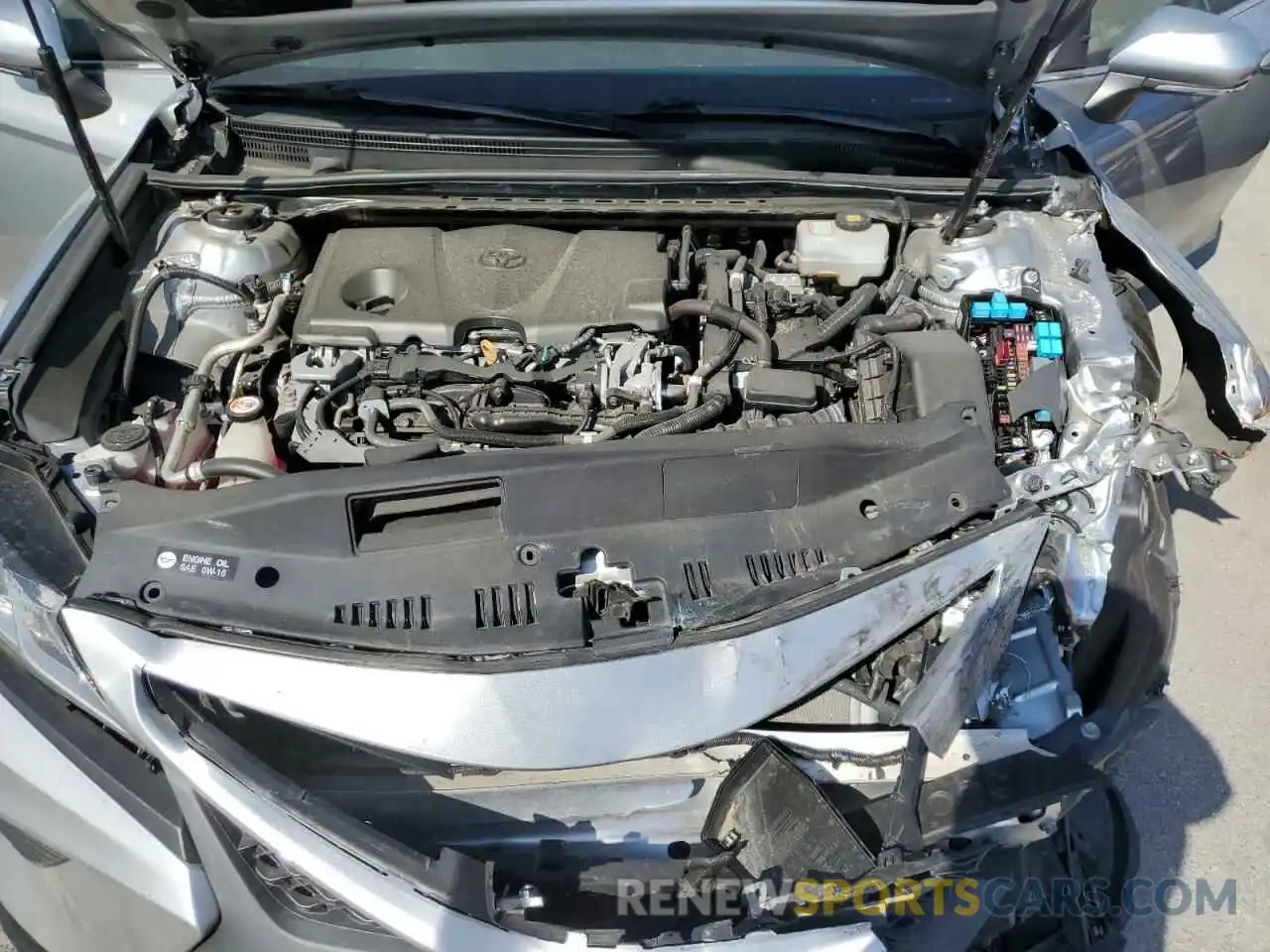 11 Photograph of a damaged car 4T1B21HK9KU013822 TOYOTA CAMRY 2019