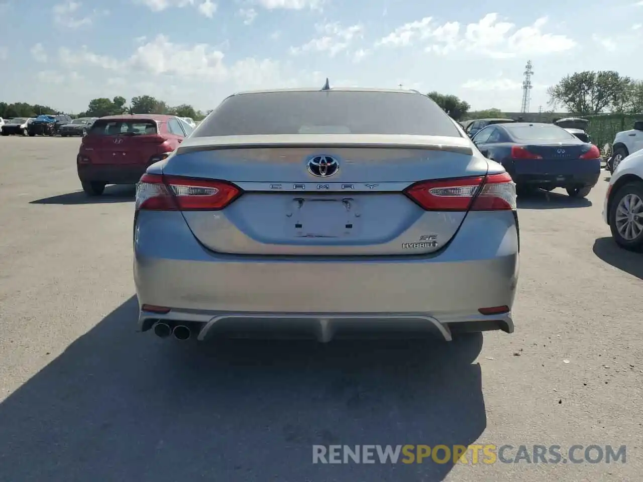 6 Photograph of a damaged car 4T1B21HK9KU013822 TOYOTA CAMRY 2019