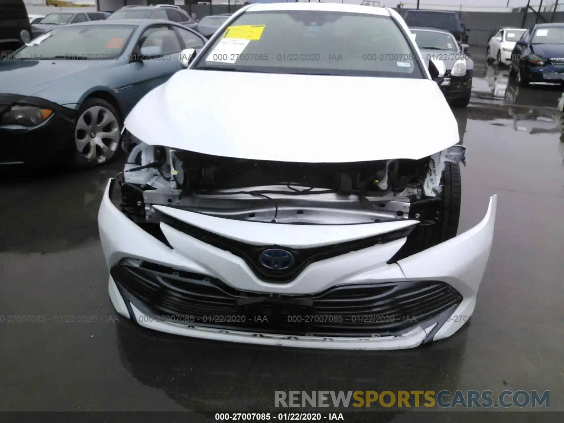 6 Photograph of a damaged car 4T1B21HK9KU511812 TOYOTA CAMRY 2019