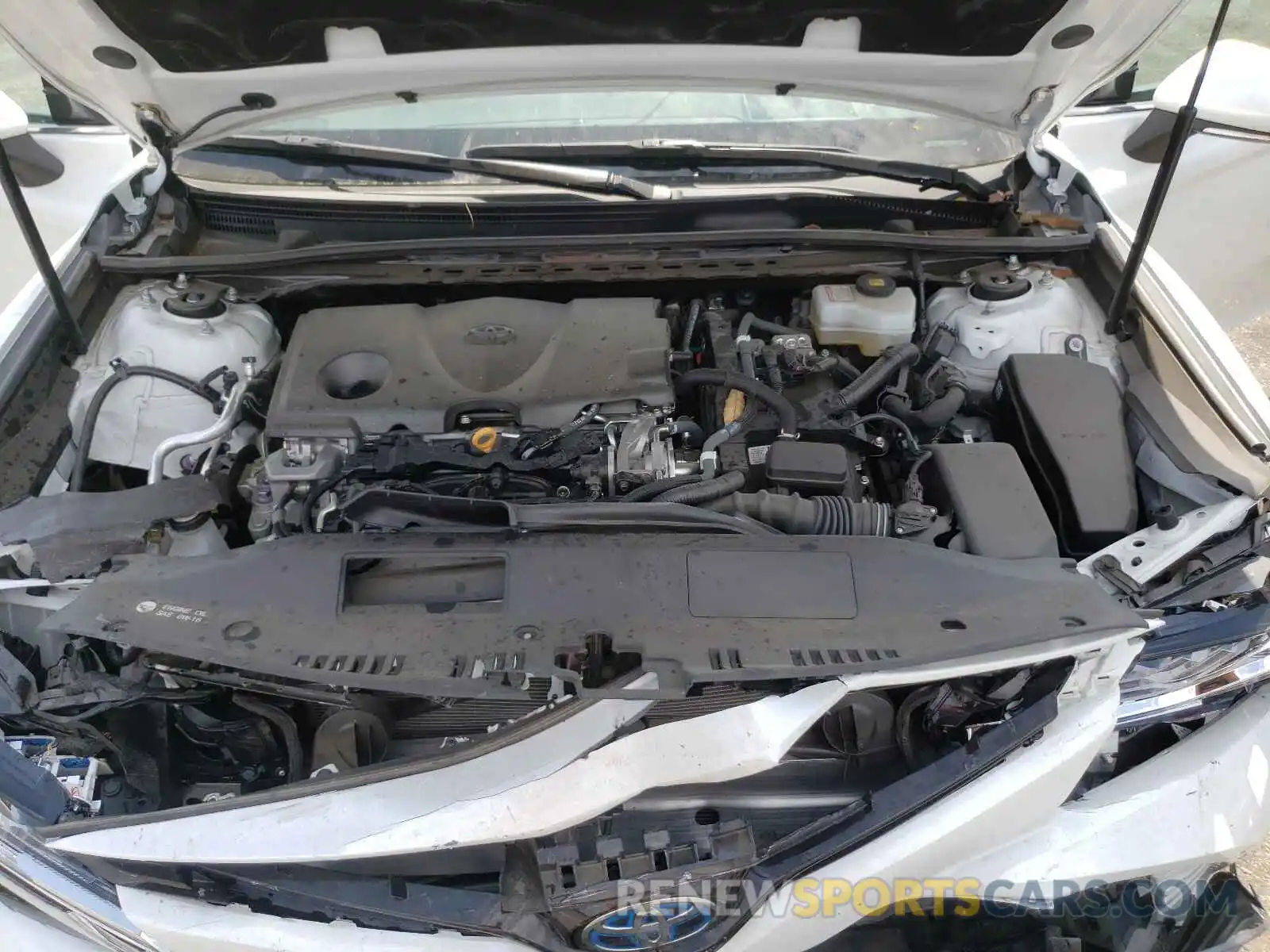 7 Photograph of a damaged car 4T1B21HK9KU513544 TOYOTA CAMRY 2019