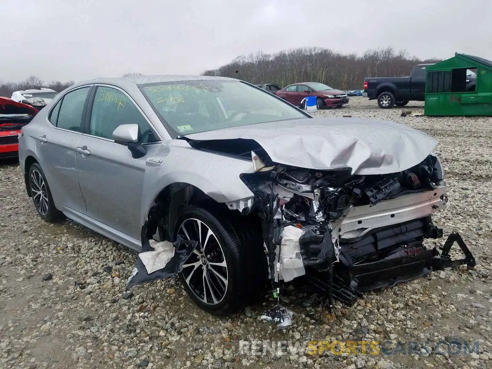 1 Photograph of a damaged car 4T1B21HK9KU513785 TOYOTA CAMRY 2019