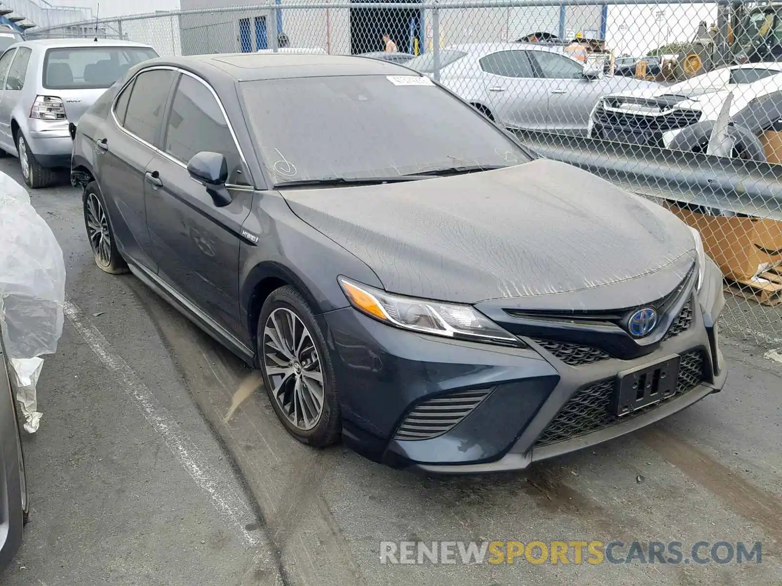 1 Photograph of a damaged car 4T1B21HK9KU514578 TOYOTA CAMRY 2019