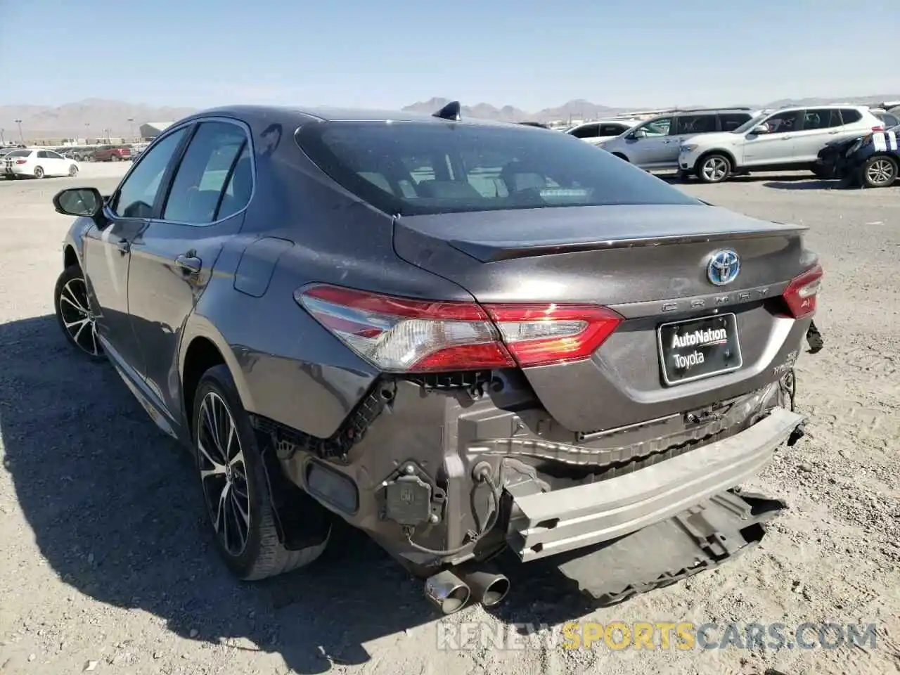 3 Photograph of a damaged car 4T1B21HK9KU515097 TOYOTA CAMRY 2019