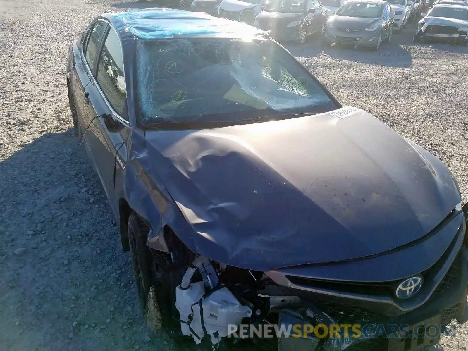 9 Photograph of a damaged car 4T1B21HK9KU517335 TOYOTA CAMRY 2019