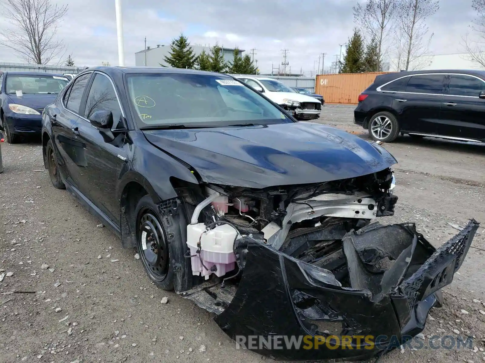 1 Photograph of a damaged car 4T1B21HK9KU517951 TOYOTA CAMRY 2019