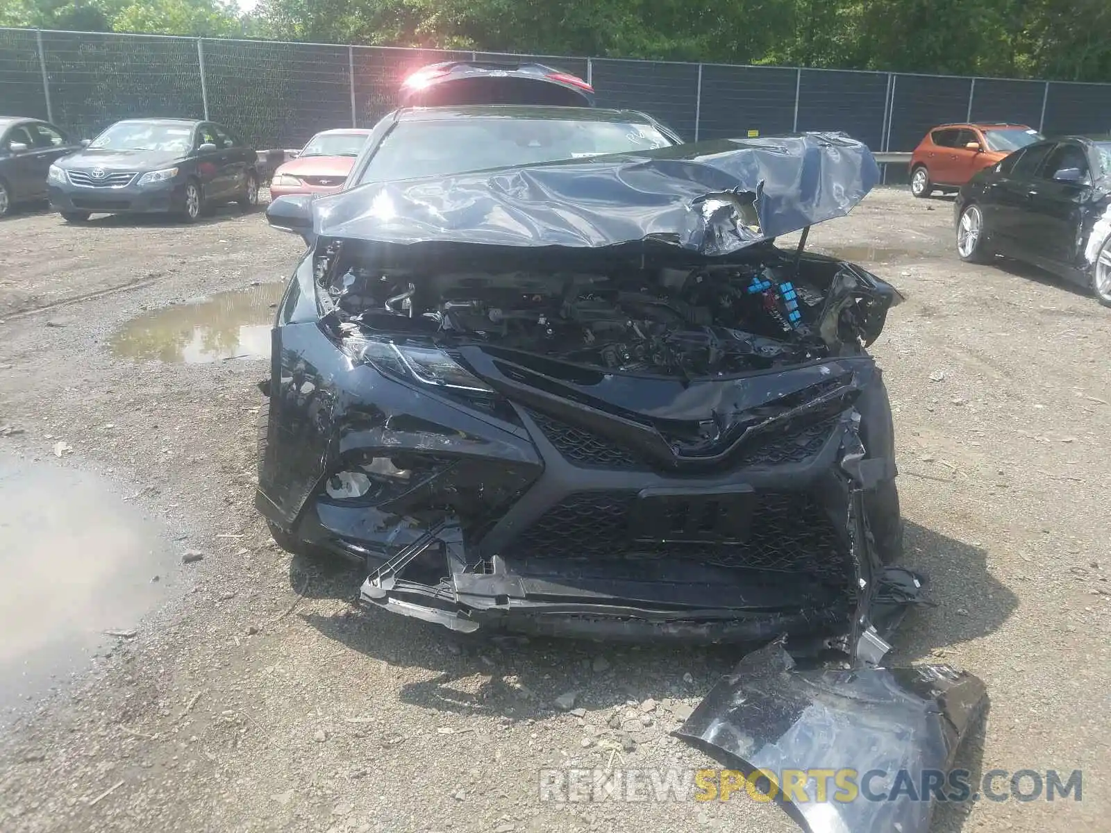 9 Photograph of a damaged car 4T1B21HK9KU521997 TOYOTA CAMRY 2019