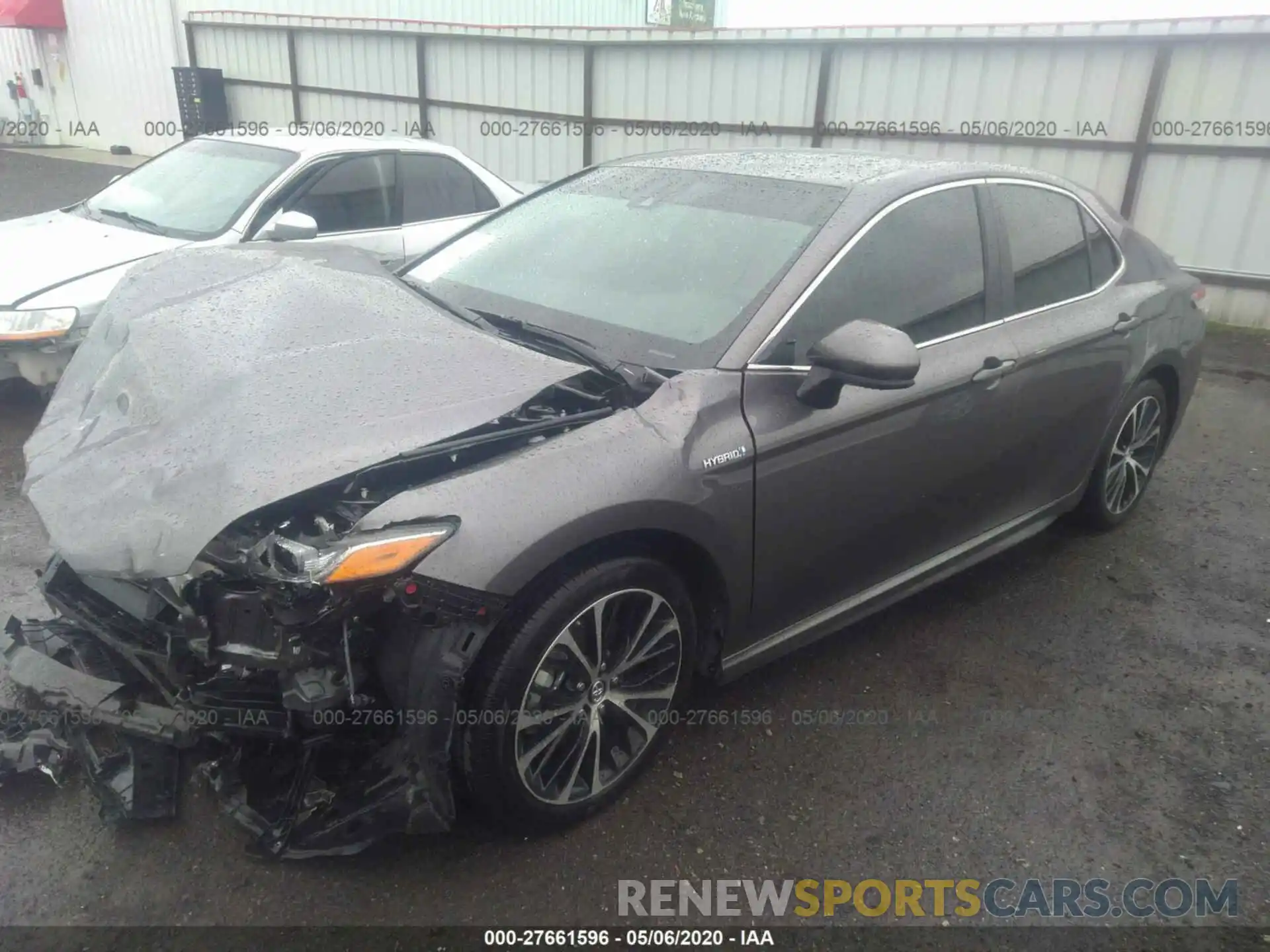 2 Photograph of a damaged car 4T1B21HKXKU010119 TOYOTA CAMRY 2019