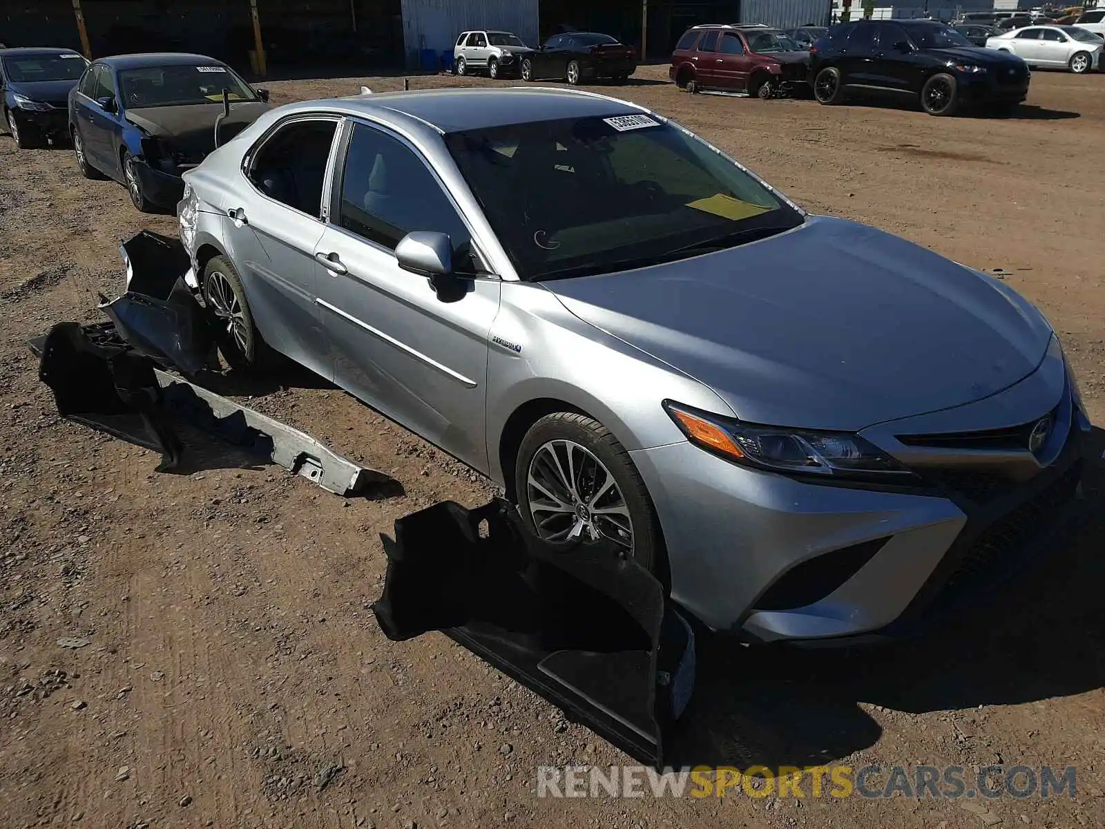 1 Photograph of a damaged car 4T1B21HKXKU011531 TOYOTA CAMRY 2019