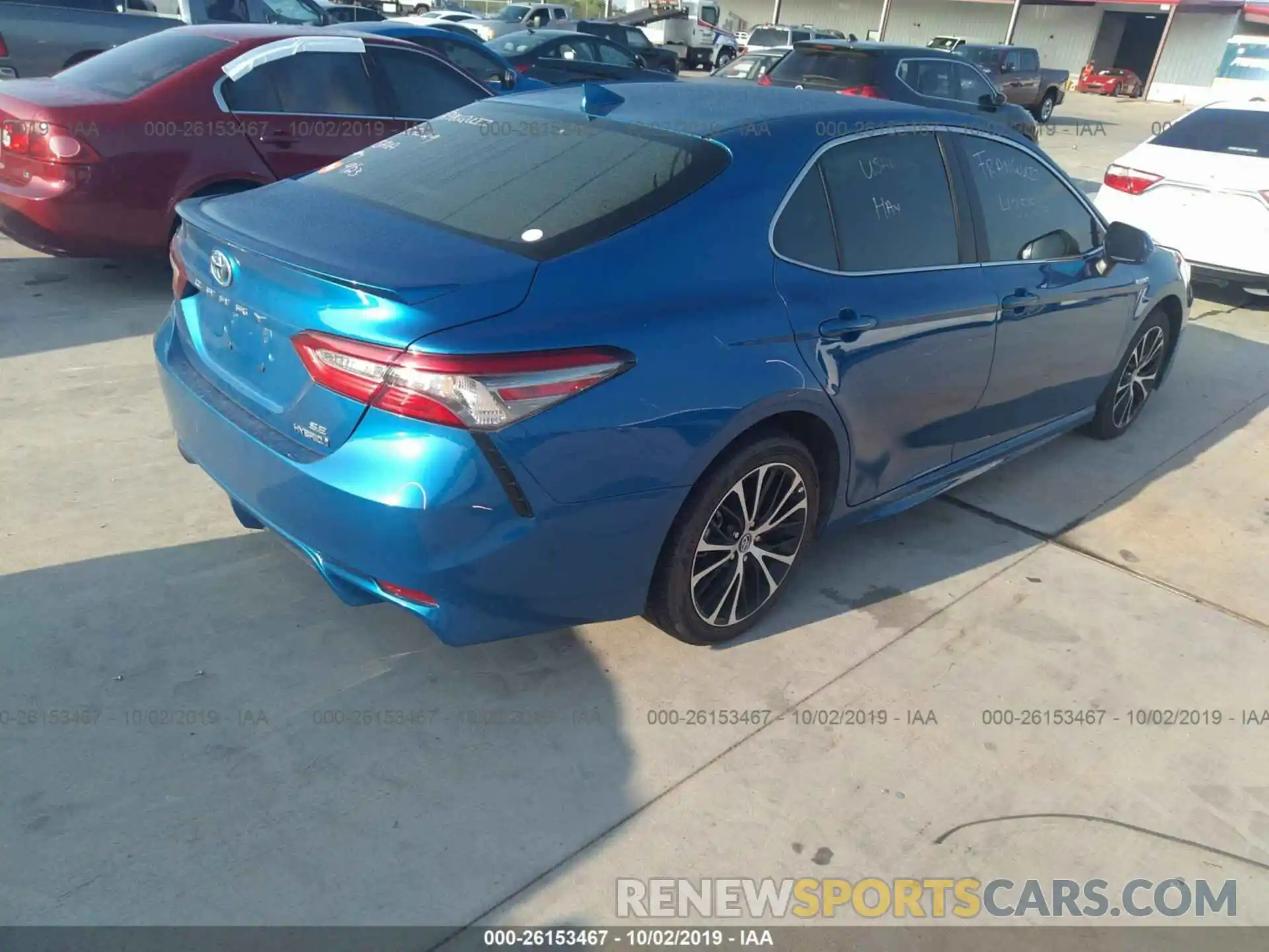 4 Фотография поврежденного автомобиля 4T1B21HKXKU012050 TOYOTA CAMRY 2019