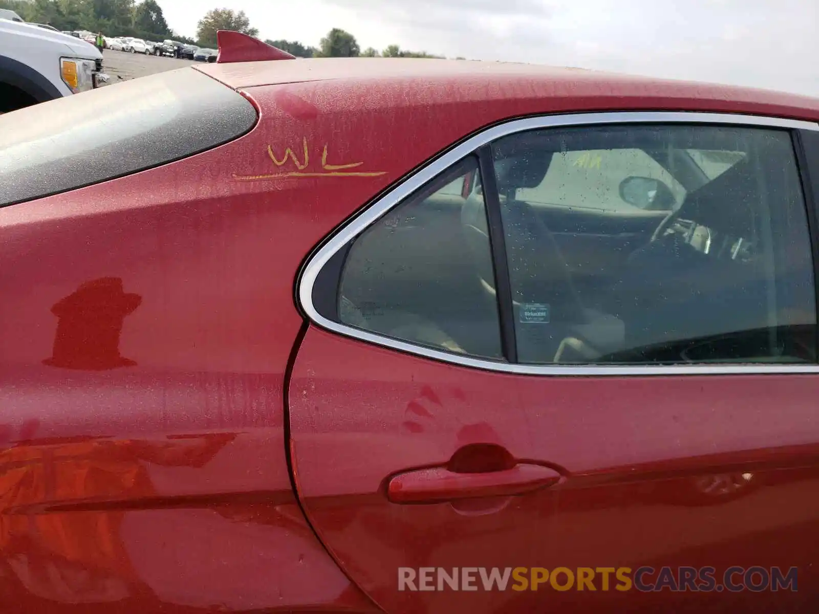 9 Photograph of a damaged car 4T1B21HKXKU012131 TOYOTA CAMRY 2019