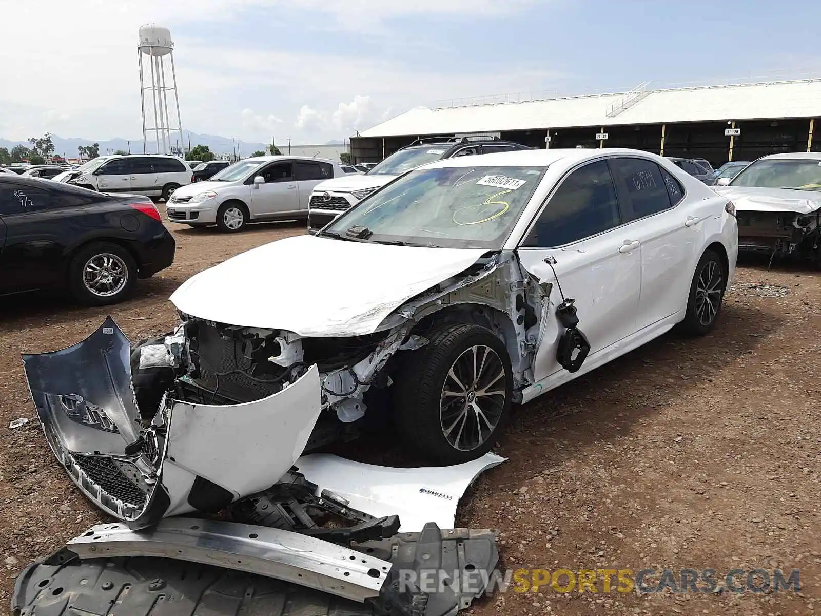 2 Photograph of a damaged car 4T1B21HKXKU012422 TOYOTA CAMRY 2019