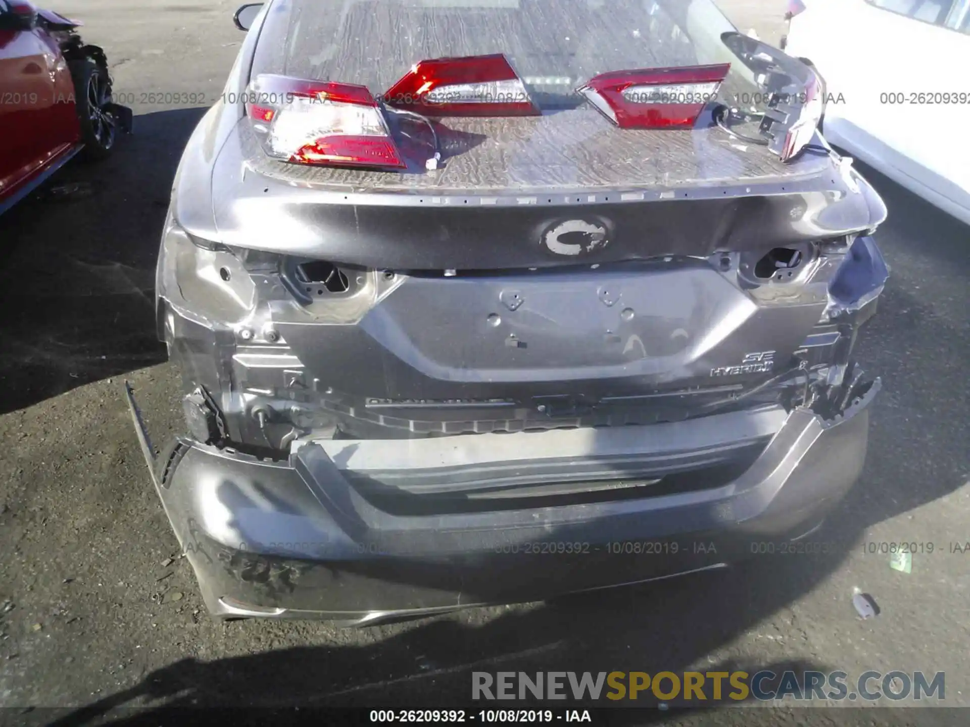 6 Photograph of a damaged car 4T1B21HKXKU510975 TOYOTA CAMRY 2019