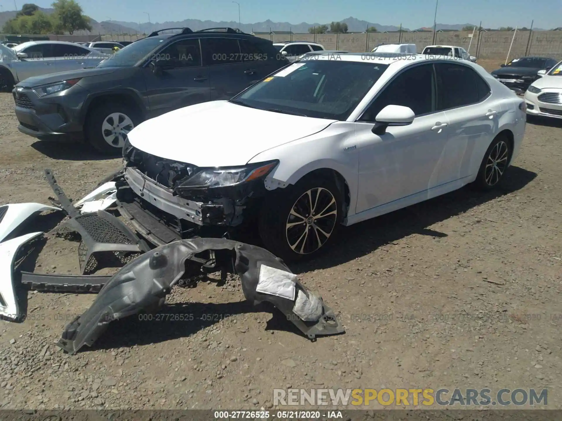 2 Photograph of a damaged car 4T1B21HKXKU518722 TOYOTA CAMRY 2019