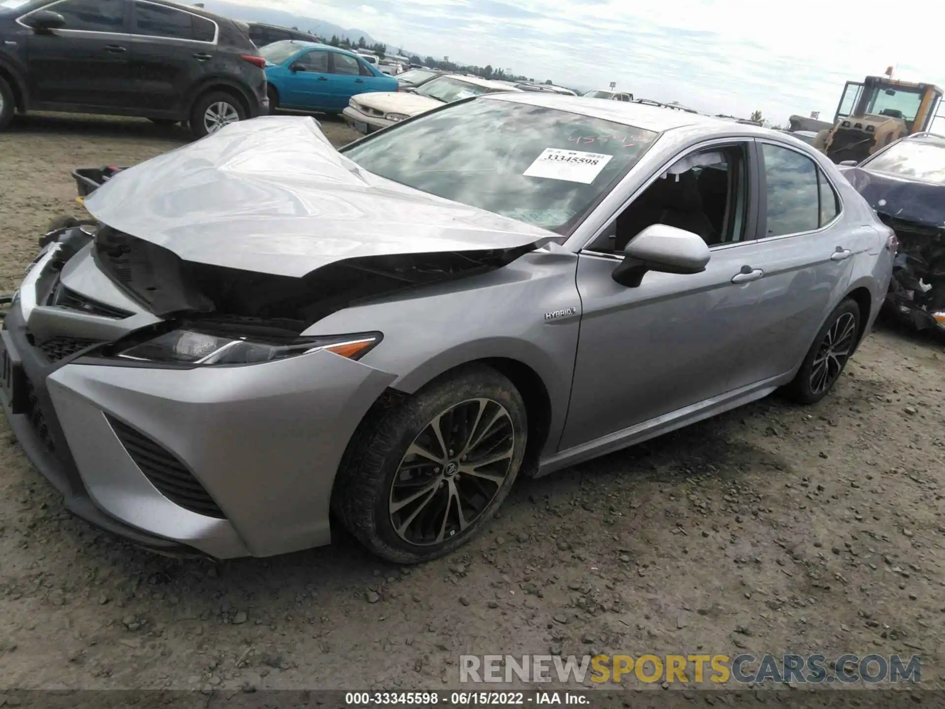 2 Photograph of a damaged car 4T1B21HKXKU520020 TOYOTA CAMRY 2019