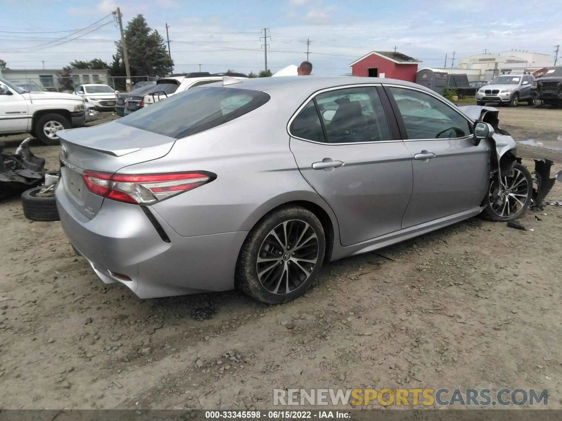 4 Photograph of a damaged car 4T1B21HKXKU520020 TOYOTA CAMRY 2019