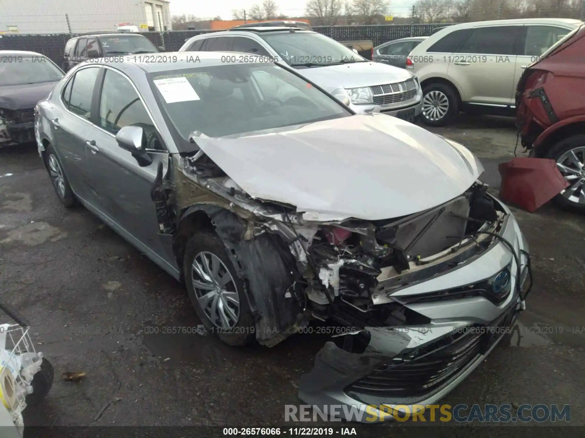 1 Photograph of a damaged car 4T1B31HK0KU005377 TOYOTA CAMRY 2019