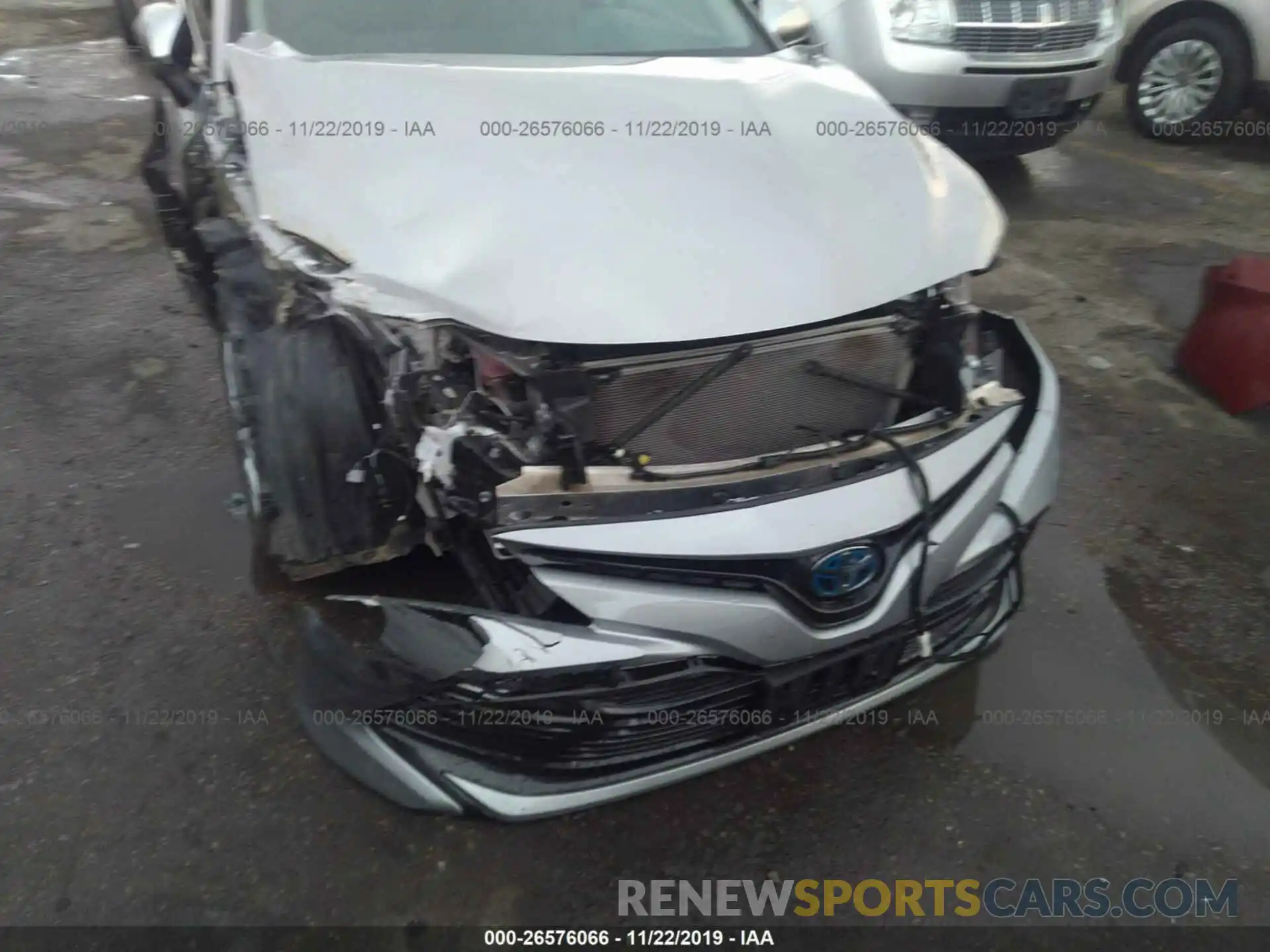 6 Photograph of a damaged car 4T1B31HK0KU005377 TOYOTA CAMRY 2019