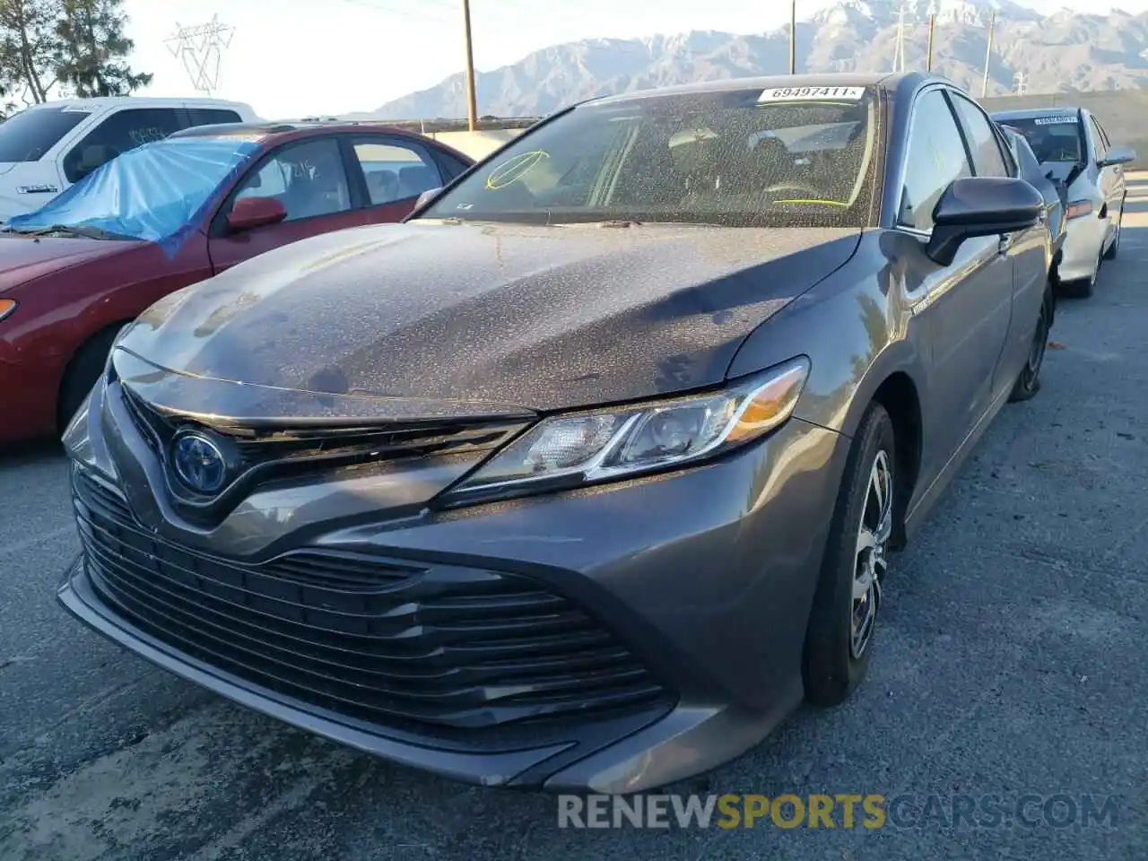 2 Photograph of a damaged car 4T1B31HK0KU008960 TOYOTA CAMRY 2019