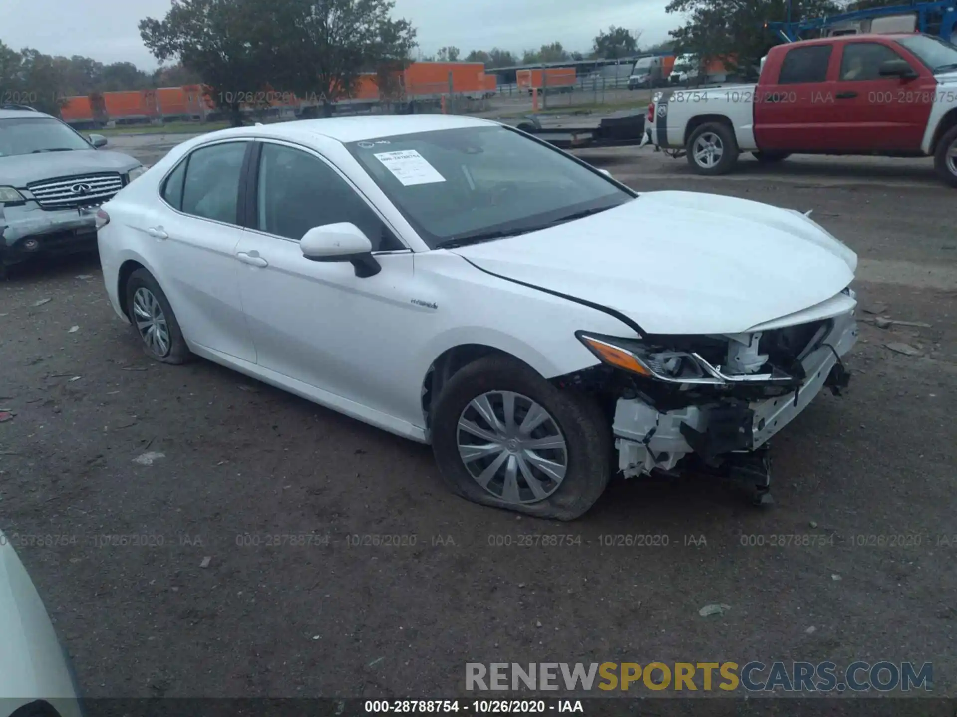 1 Photograph of a damaged car 4T1B31HK0KU516023 TOYOTA CAMRY 2019