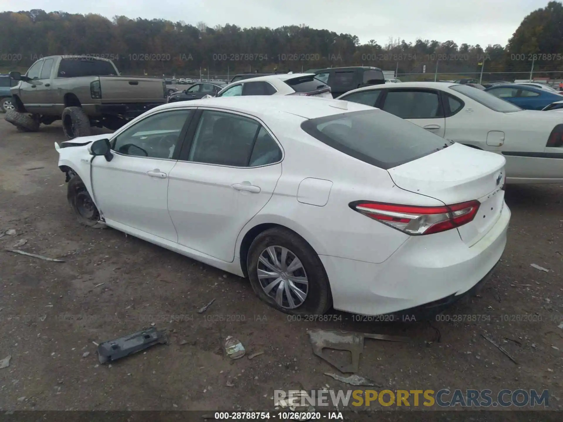 3 Photograph of a damaged car 4T1B31HK0KU516023 TOYOTA CAMRY 2019