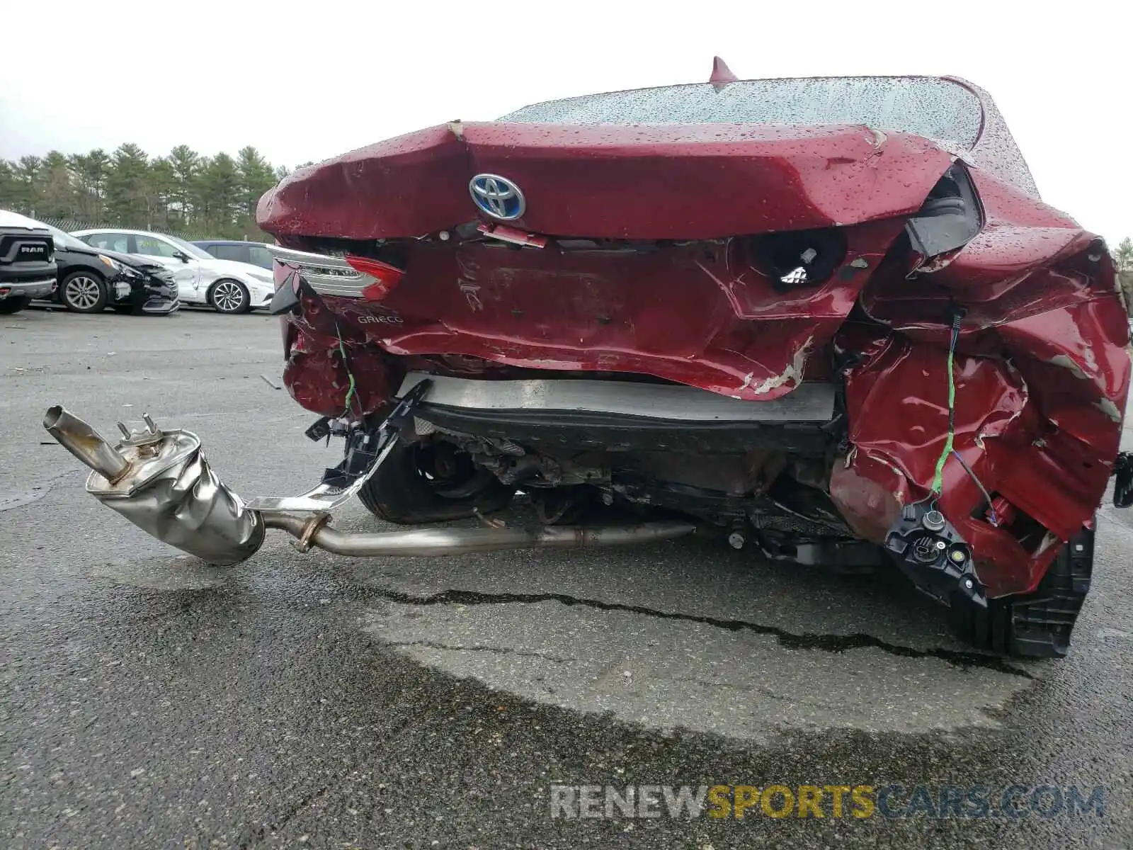 9 Photograph of a damaged car 4T1B31HK0KU516541 TOYOTA CAMRY 2019