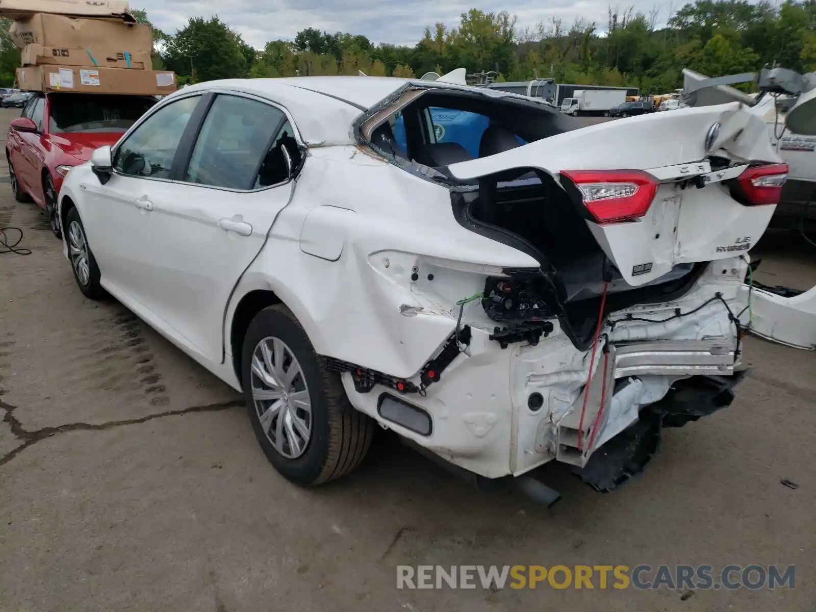 3 Фотография поврежденного автомобиля 4T1B31HK1KU005632 TOYOTA CAMRY 2019