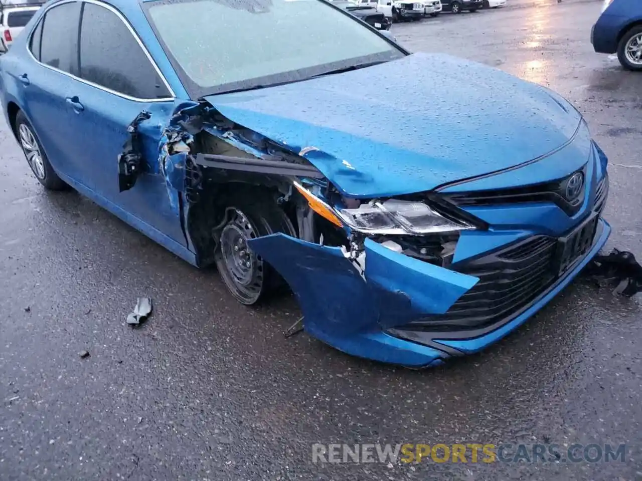 9 Photograph of a damaged car 4T1B31HK1KU007381 TOYOTA CAMRY 2019