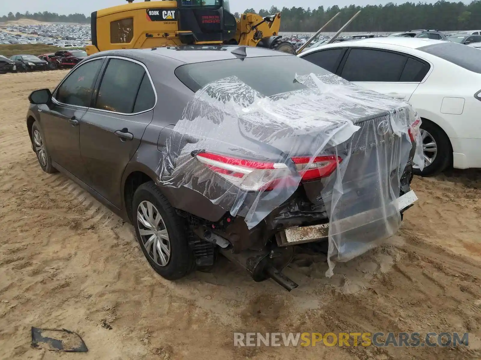 3 Photograph of a damaged car 4T1B31HK1KU007641 TOYOTA CAMRY 2019