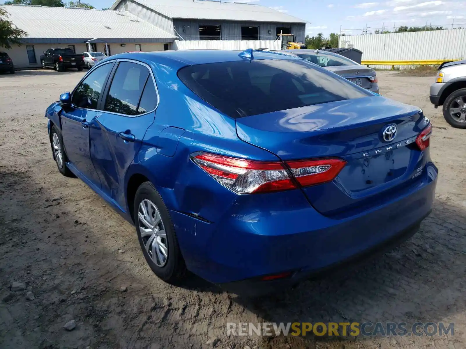 3 Photograph of a damaged car 4T1B31HK1KU008207 TOYOTA CAMRY 2019