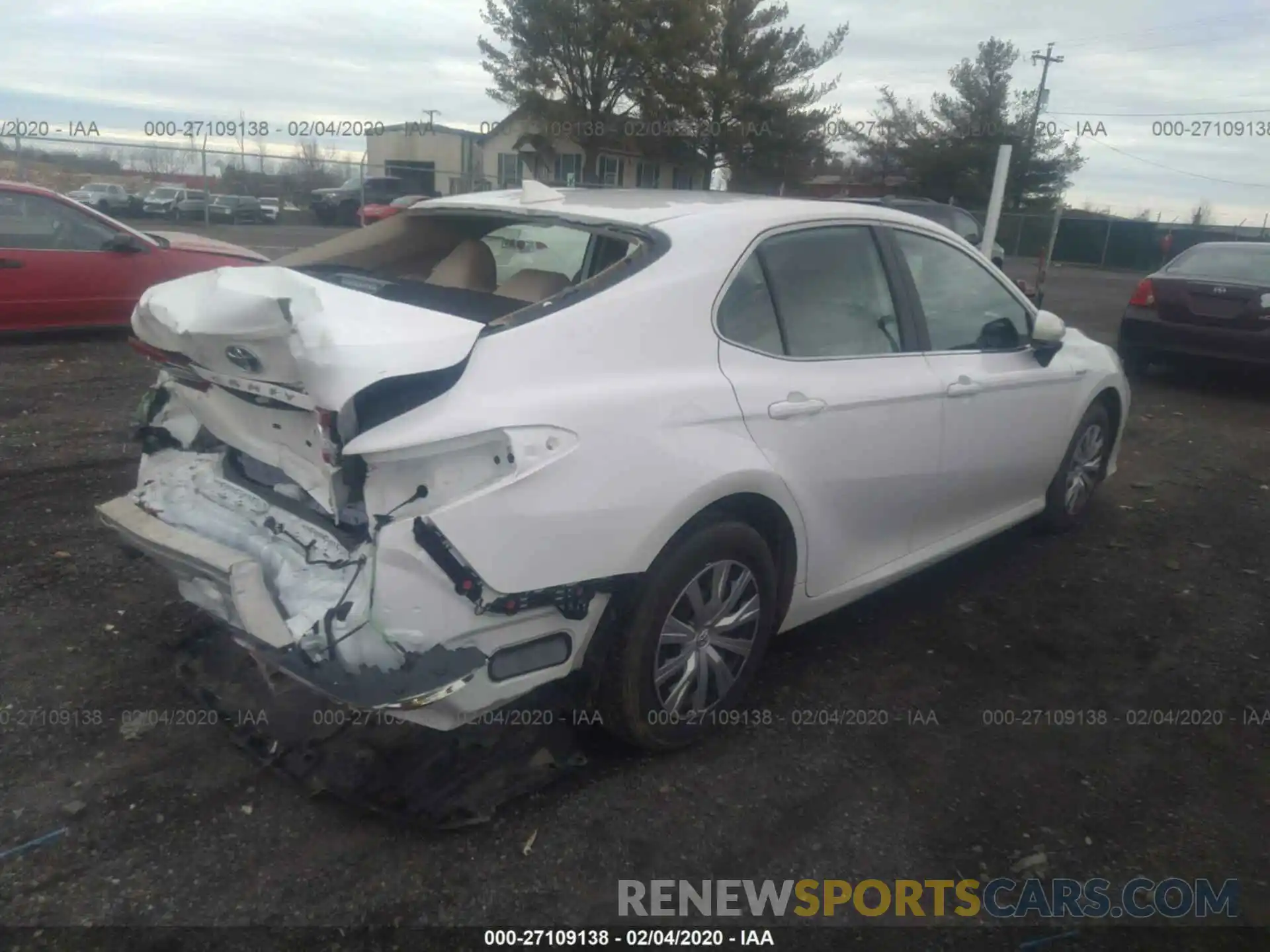 4 Photograph of a damaged car 4T1B31HK1KU508691 TOYOTA CAMRY 2019