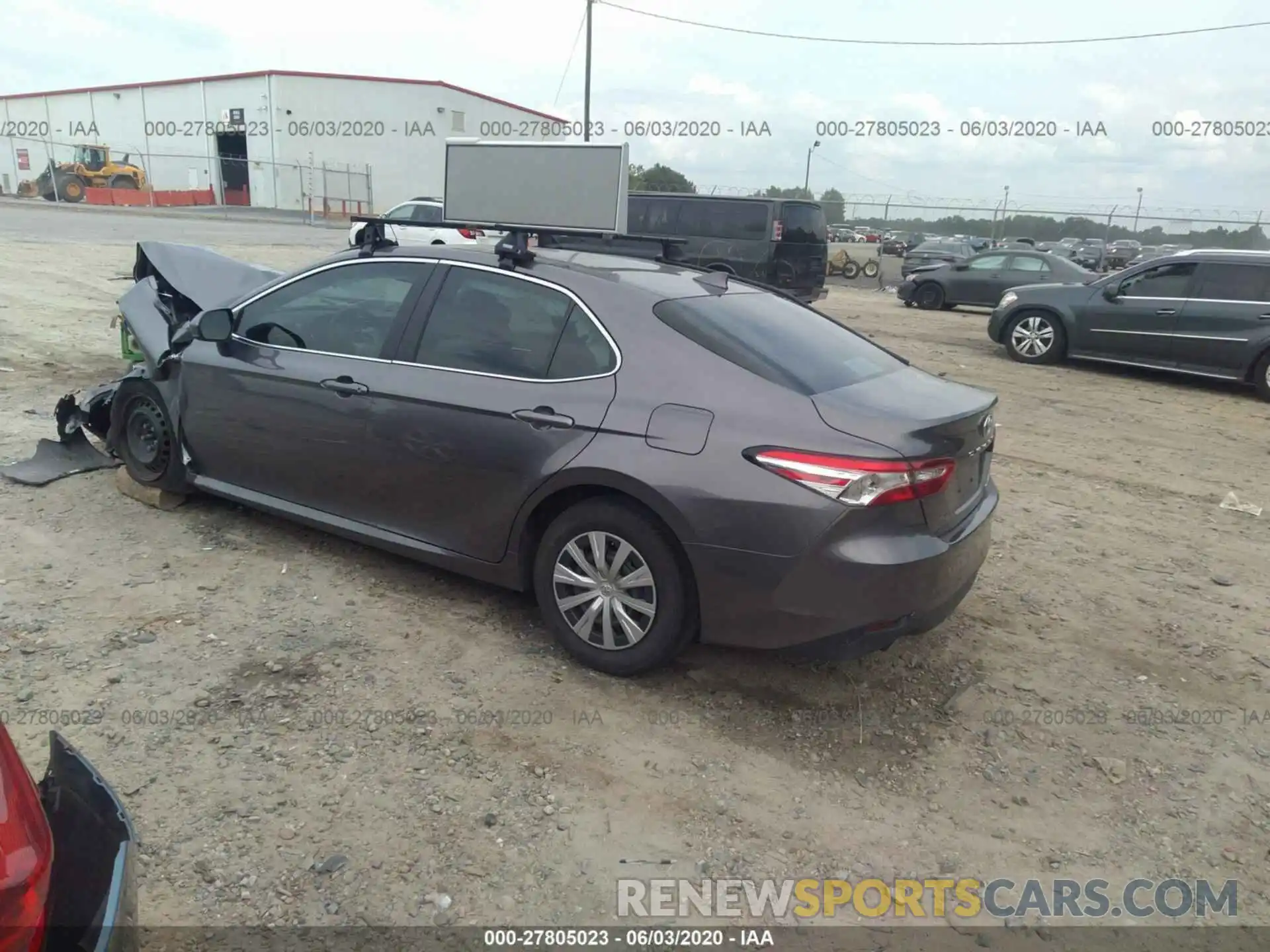 3 Photograph of a damaged car 4T1B31HK1KU509503 TOYOTA CAMRY 2019