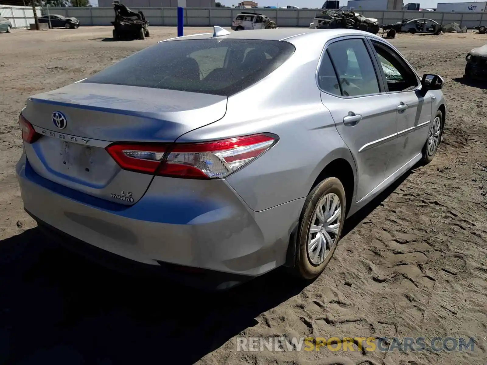 4 Photograph of a damaged car 4T1B31HK1KU509971 TOYOTA CAMRY 2019