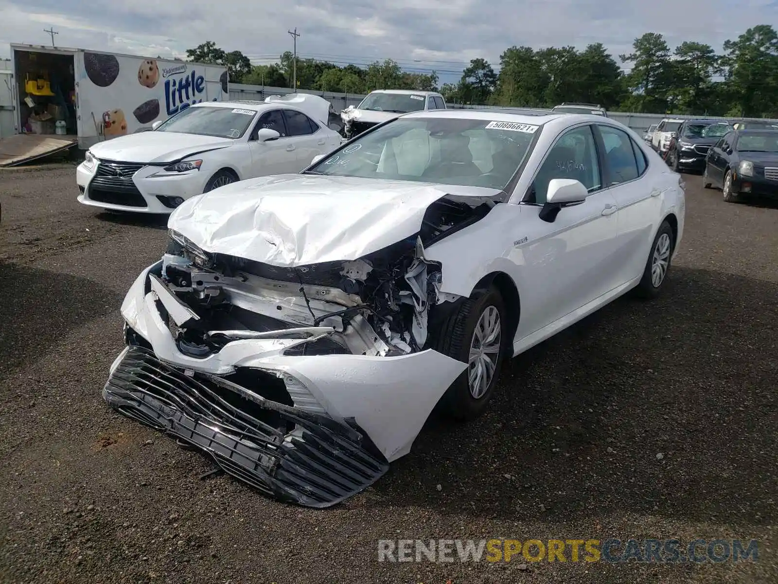 2 Photograph of a damaged car 4T1B31HK1KU511350 TOYOTA CAMRY 2019