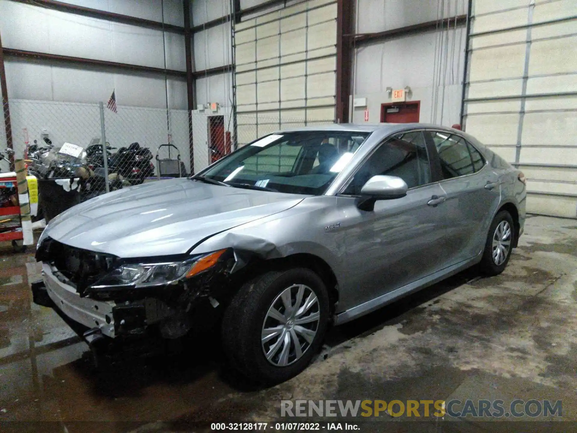 2 Photograph of a damaged car 4T1B31HK1KU513289 TOYOTA CAMRY 2019