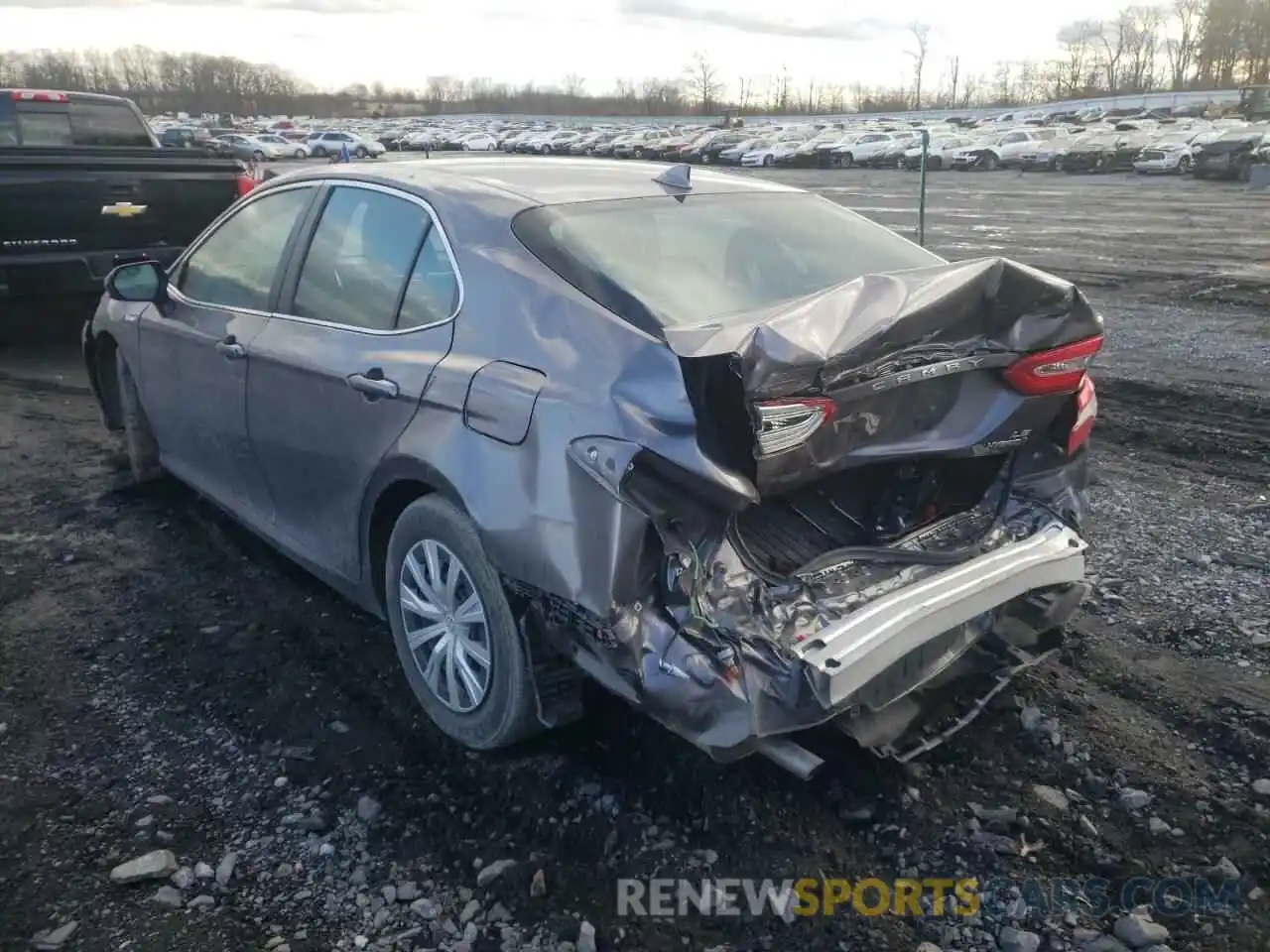 3 Photograph of a damaged car 4T1B31HK1KU513888 TOYOTA CAMRY 2019