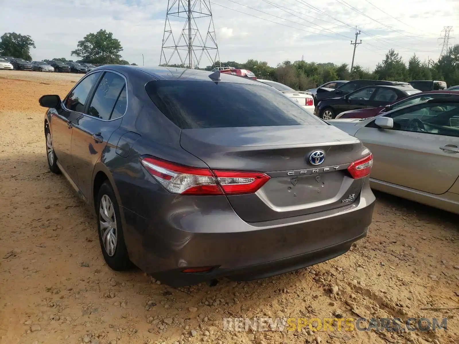 3 Photograph of a damaged car 4T1B31HK1KU515169 TOYOTA CAMRY 2019