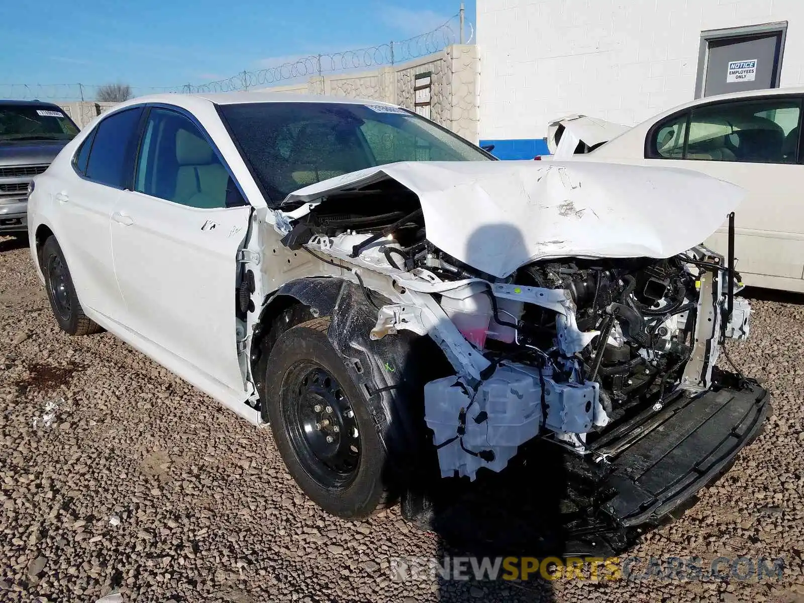 1 Photograph of a damaged car 4T1B31HK1KU517147 TOYOTA CAMRY 2019