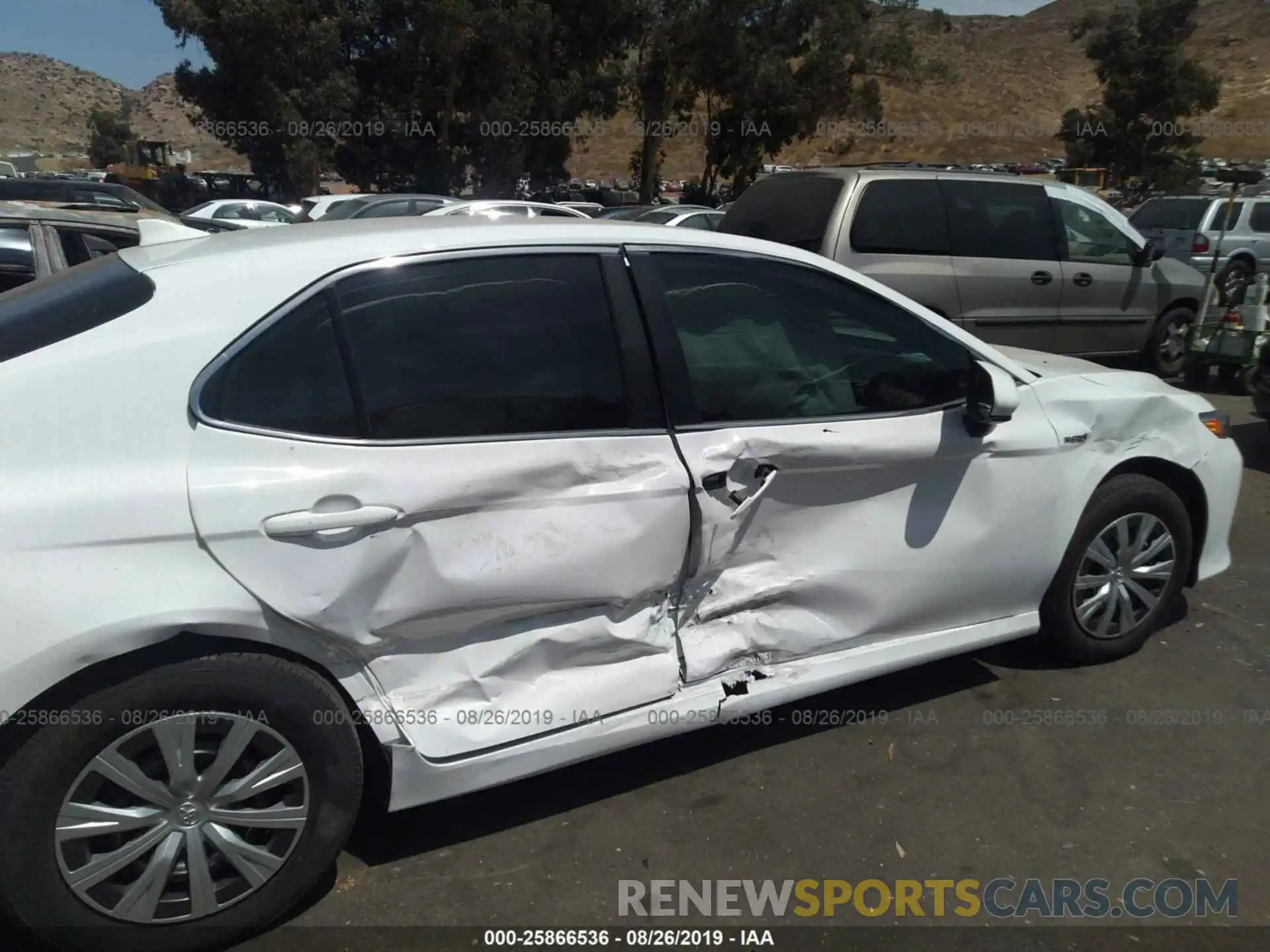 6 Photograph of a damaged car 4T1B31HK2KU005526 TOYOTA CAMRY 2019