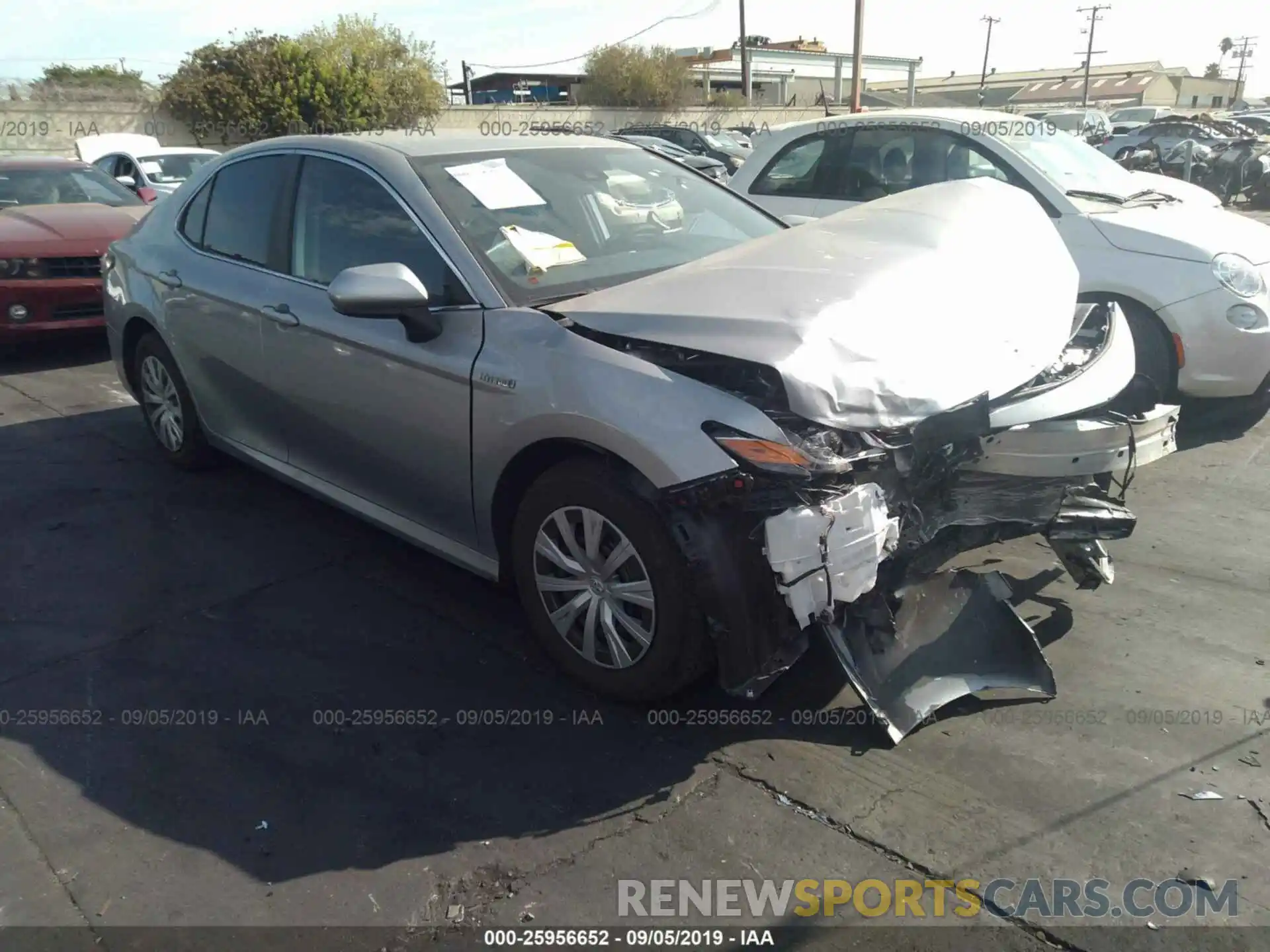 1 Photograph of a damaged car 4T1B31HK2KU007387 TOYOTA CAMRY 2019