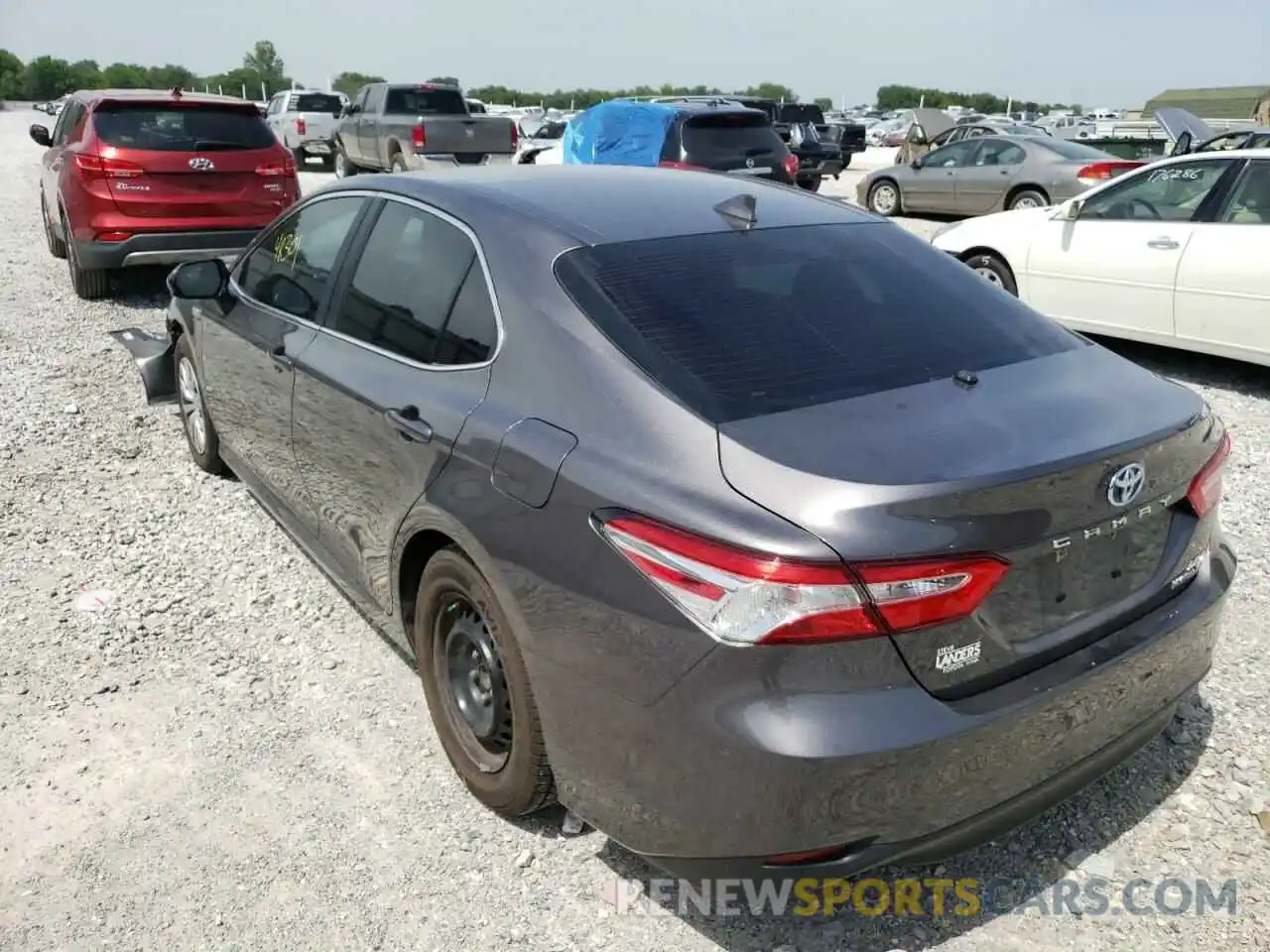 3 Фотография поврежденного автомобиля 4T1B31HK2KU007471 TOYOTA CAMRY 2019