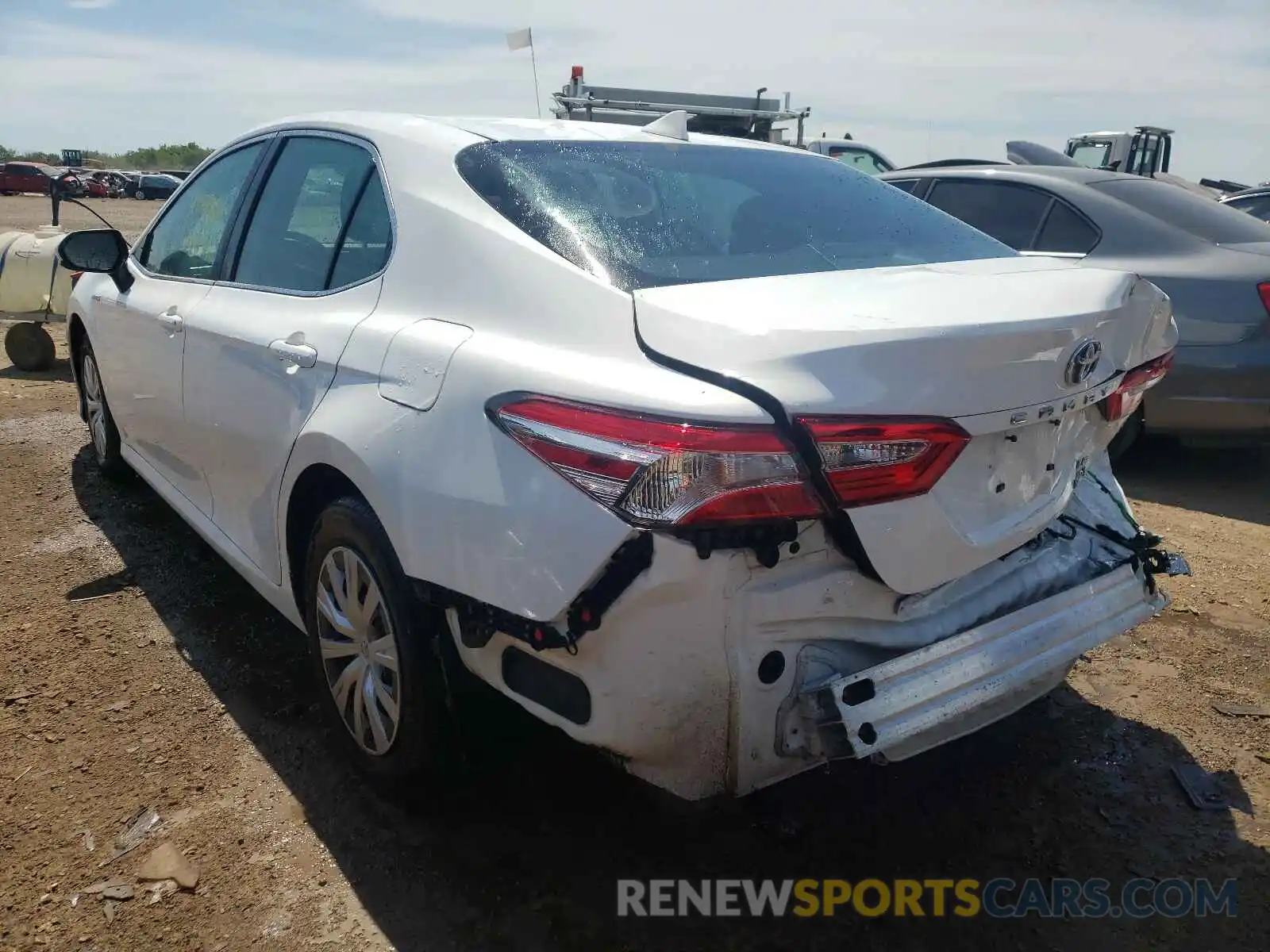 3 Photograph of a damaged car 4T1B31HK3KU006782 TOYOTA CAMRY 2019