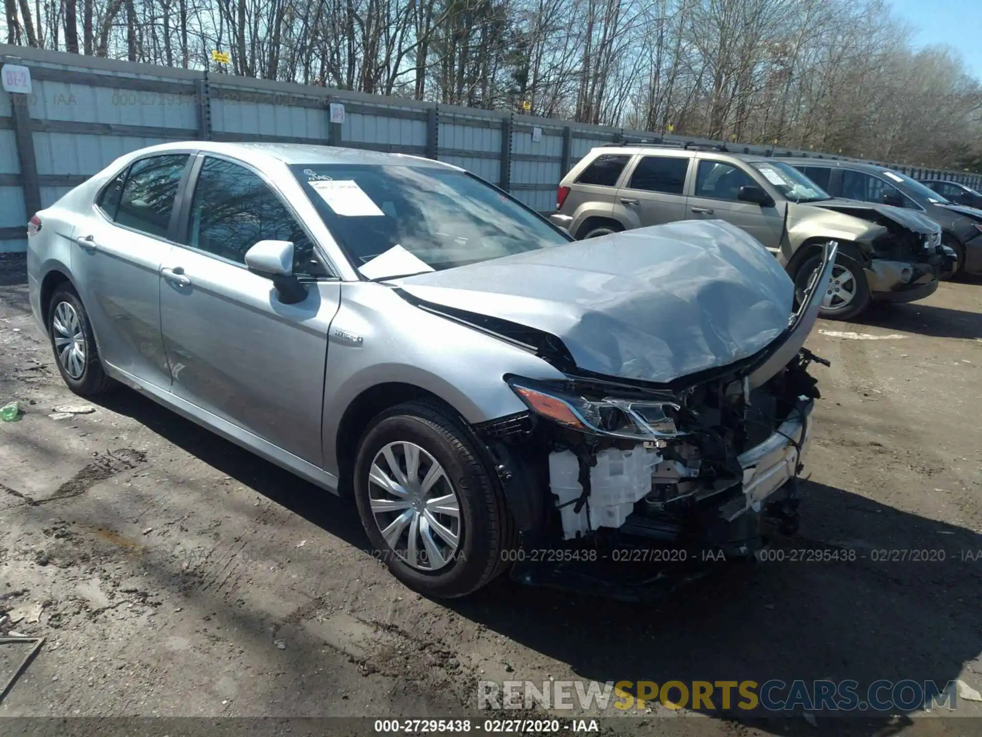 1 Photograph of a damaged car 4T1B31HK3KU007852 TOYOTA CAMRY 2019